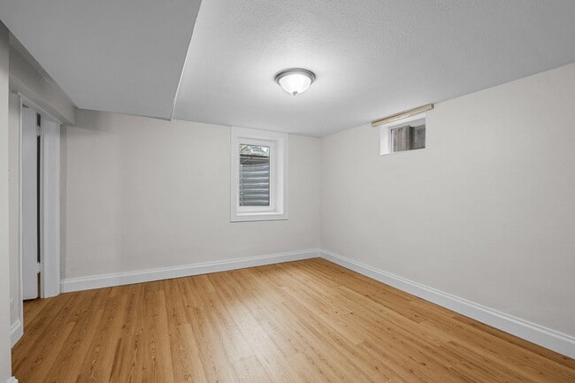 Building Photo - Gorgeous Wash Park Bungalow!