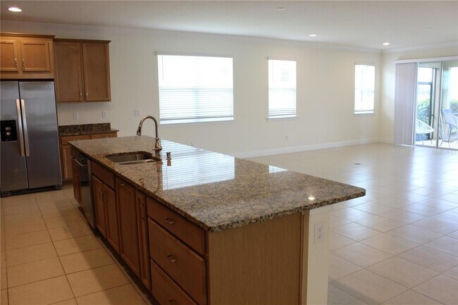 Building Photo - 5826 Long Shore Loop