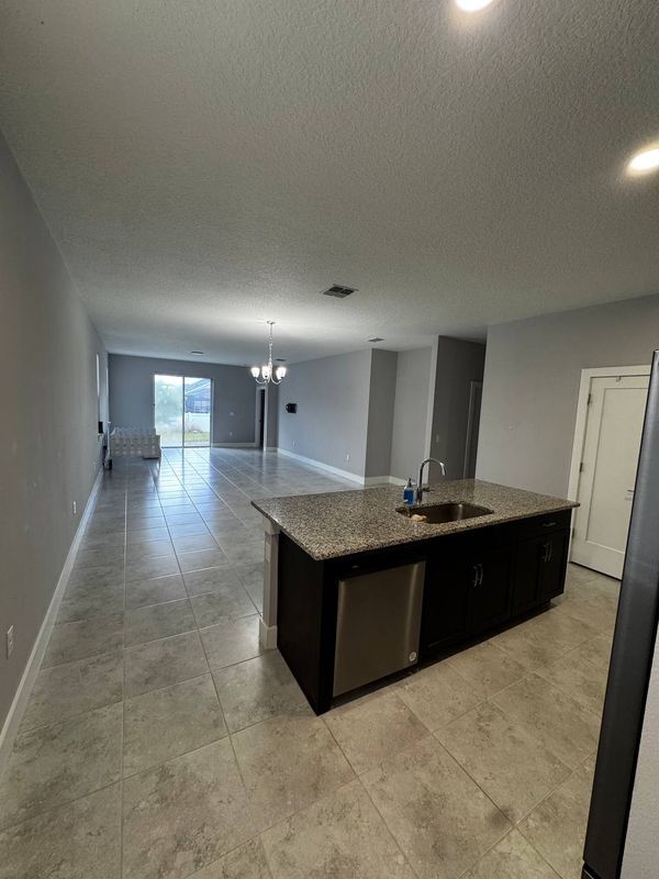 Building Photo - 1151 Arisha Dr
