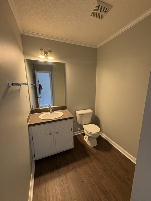 Building Photo - 1225 Cross Creek Cir