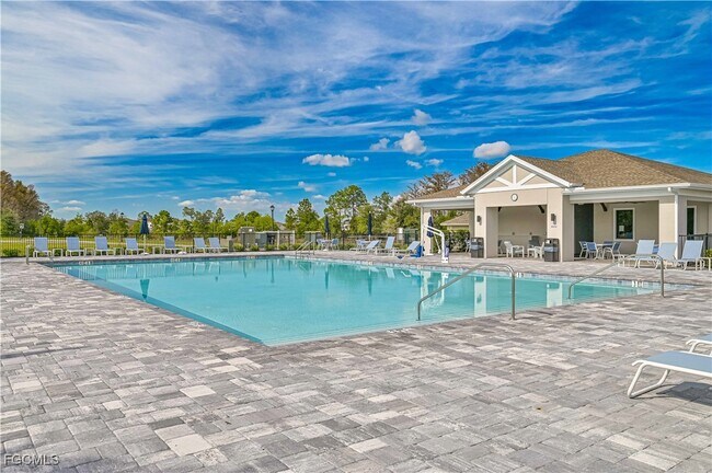 Building Photo - 12152 Amber Waves Rd