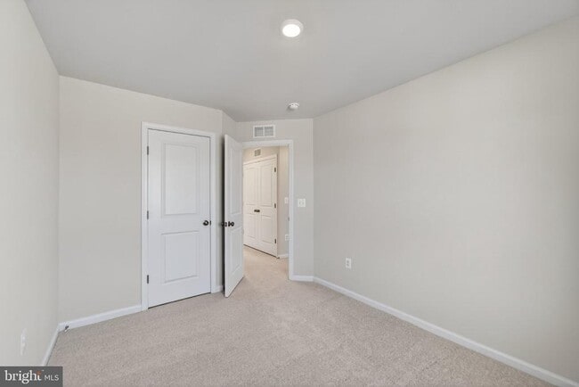 Building Photo - 103 Brashear Ct