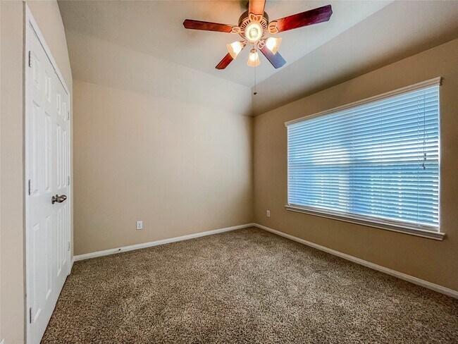 Building Photo - 3419 Yasmine Ranch Dr