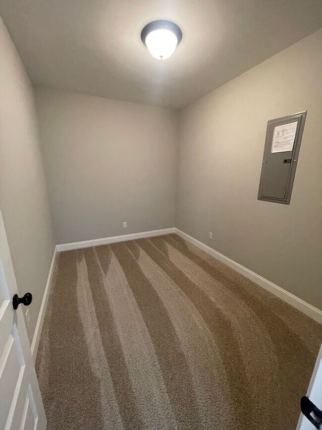 Building Photo - Home For Rent in Ooltewah! 4 Bedrooms + Finished Basement