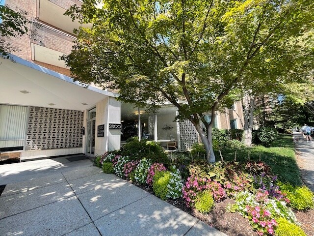 Building Photo - 2800 Wisconsin Ave