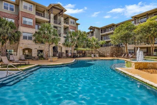 Building Photo - 625 E Stassney Ln