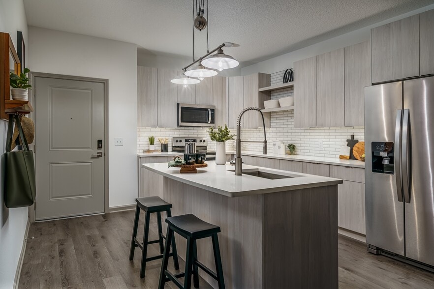 Model Apt Final - Jack Cook (2) - BLVD 2600