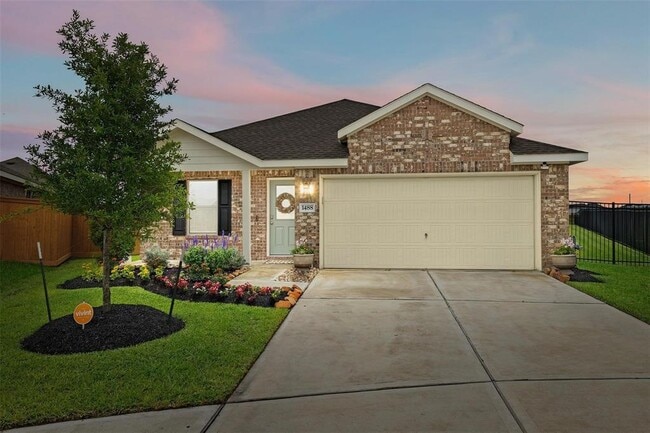 Primary Photo - 1488 Twilight Grn Dr