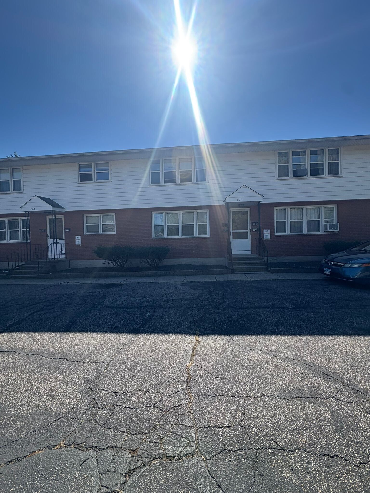 Building Photo - 6 Kilborn St