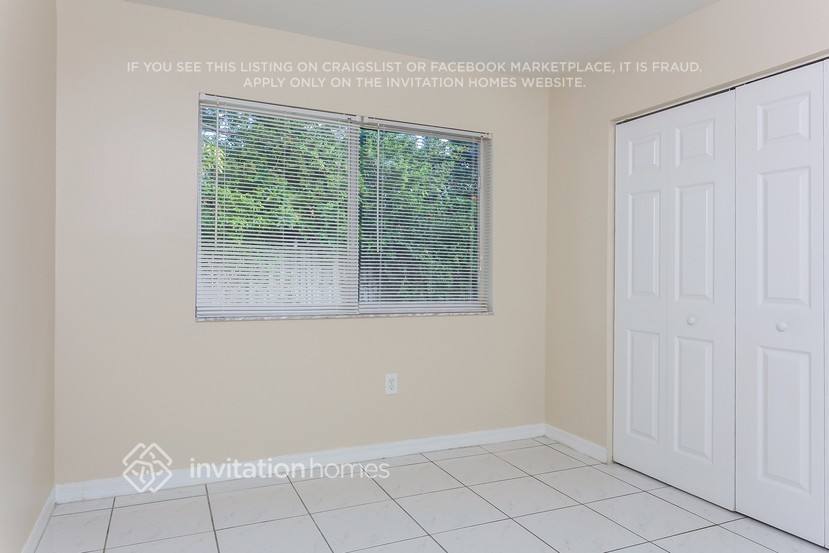 Building Photo - 18001 SW 139th Path