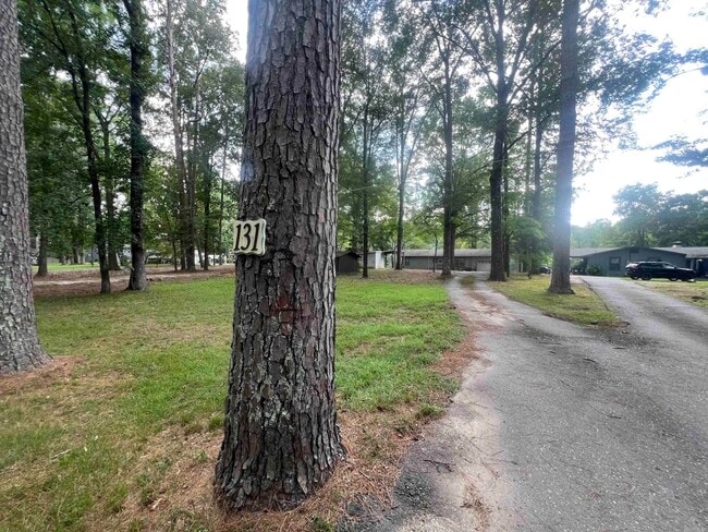 Building Photo - 131 Snug Harbor Cir