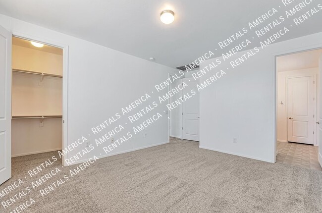 Building Photo - 6855 S Benedetti Ct