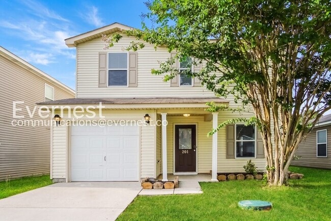 Building Photo - 201 Cloverbrook Dr