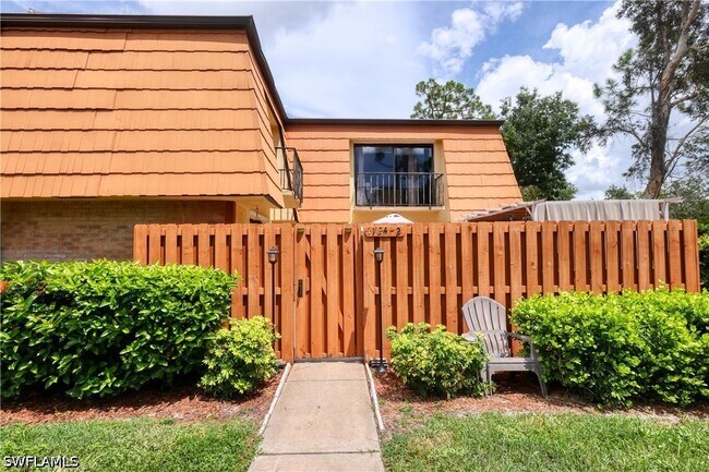 Building Photo - 1724 Park Meadows Dr