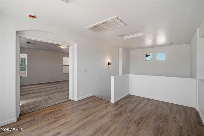 Building Photo - 7812 S 71st Ave