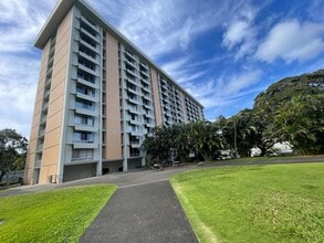 Building Photo - Queen Emma Towers