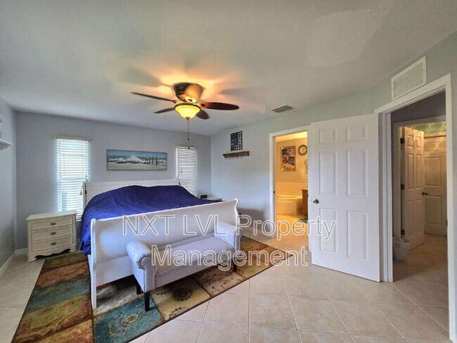 Building Photo - 2507 Embers Pkwy W