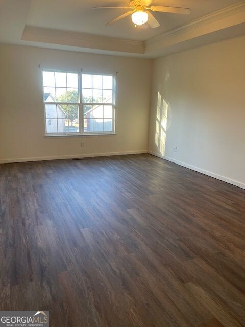 Building Photo - 605 Applegate Ln