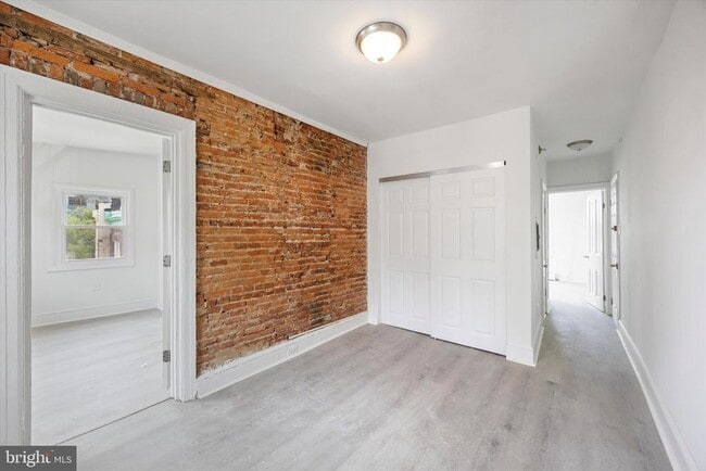 Building Photo - 3645 Indian Queen Ln