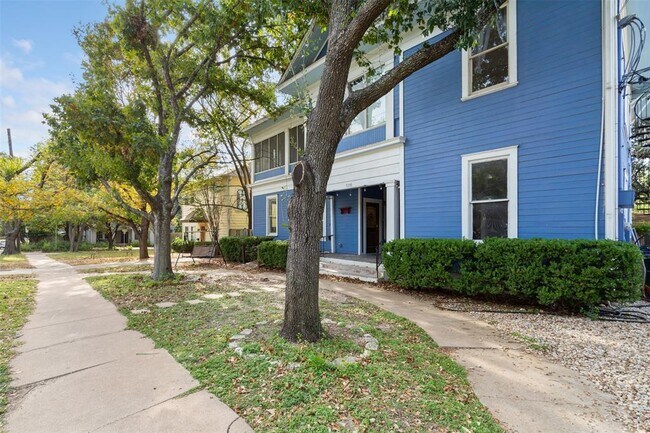 Building Photo - 9800 N Lamar Blvd