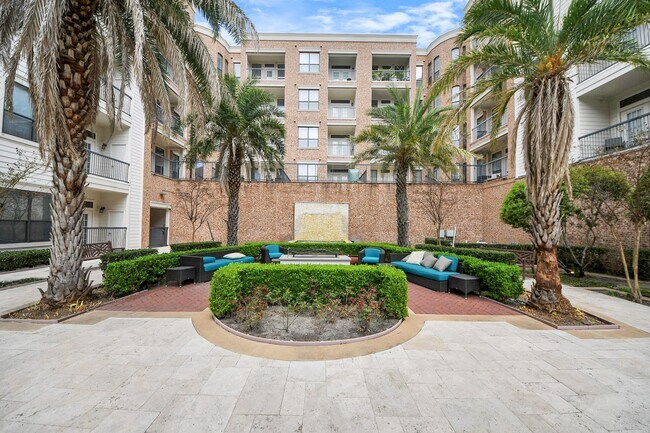 Primary Photo - 6363 San Felipe St