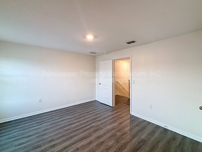 Building Photo - 5426 Companion Ln