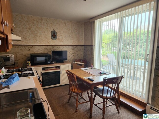 Building Photo - 1795 Canal St