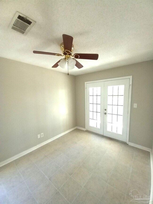 Building Photo - 7009 Weatherwood Dr