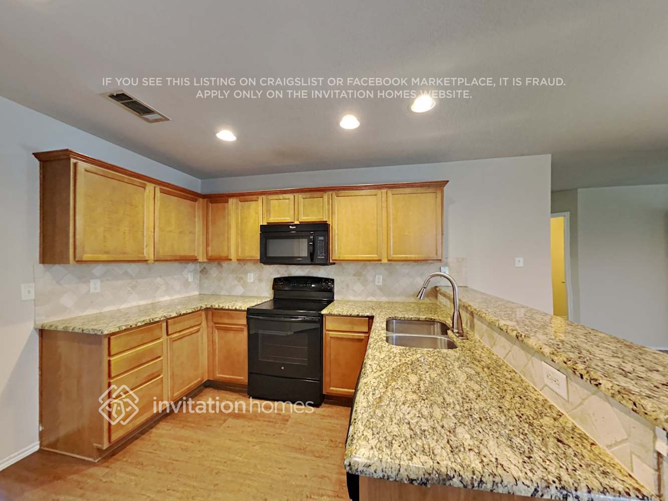 Building Photo - 10404 Hideaway Trail