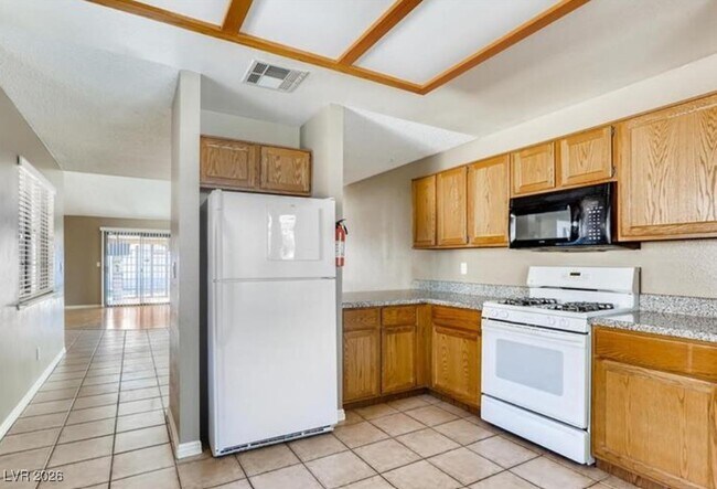 Building Photo - 5204 Shady Grove Ln