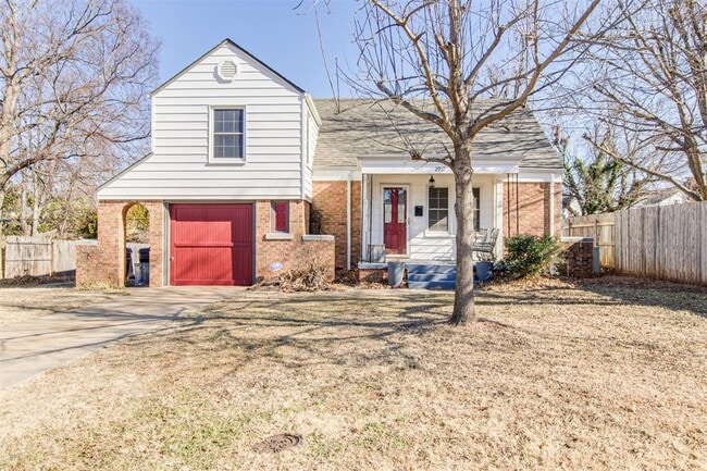 Building Photo - 2912 Cummings Dr