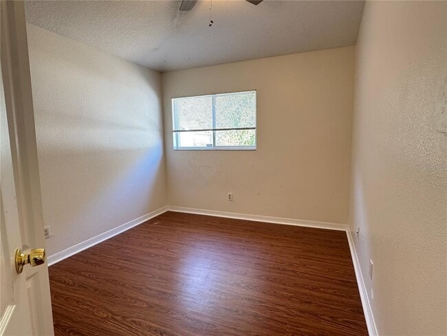 Building Photo - 210 Chardonnay Pl