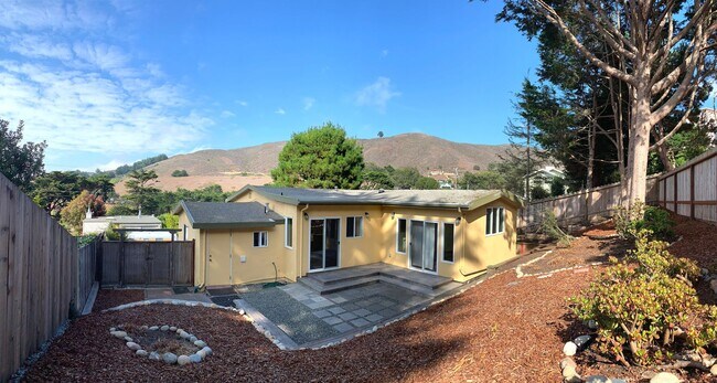 Building Photo - 450 Loma Vista Terrace