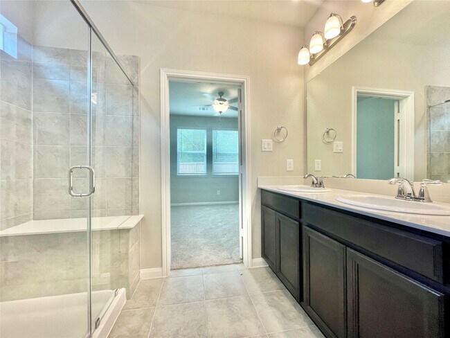 Building Photo - 17526 Rosette Grass Dr