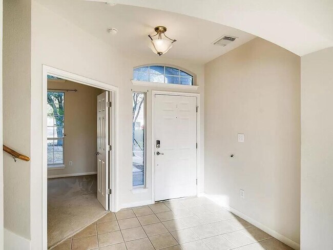 Building Photo - 1711 Brandon Keller Ct