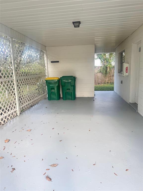 Building Photo - 1438 E 1st Ave