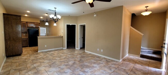 Building Photo - 7252 Mansions Dr