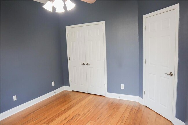 Building Photo - 1526 Lechemin Dr