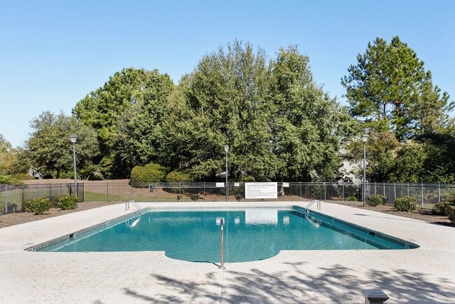 Building Photo - Richmond Place Subdivision