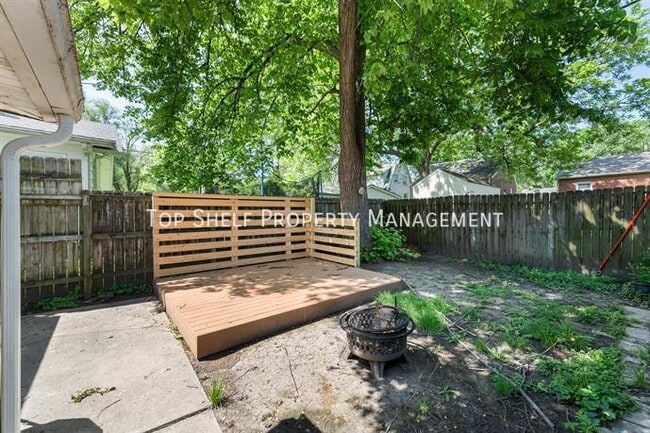 Building Photo - 2400 37th St