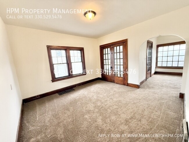 Building Photo - 3015 11th St SW