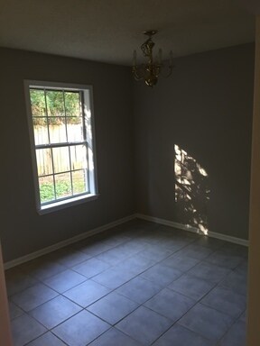 Building Photo - Hathorn