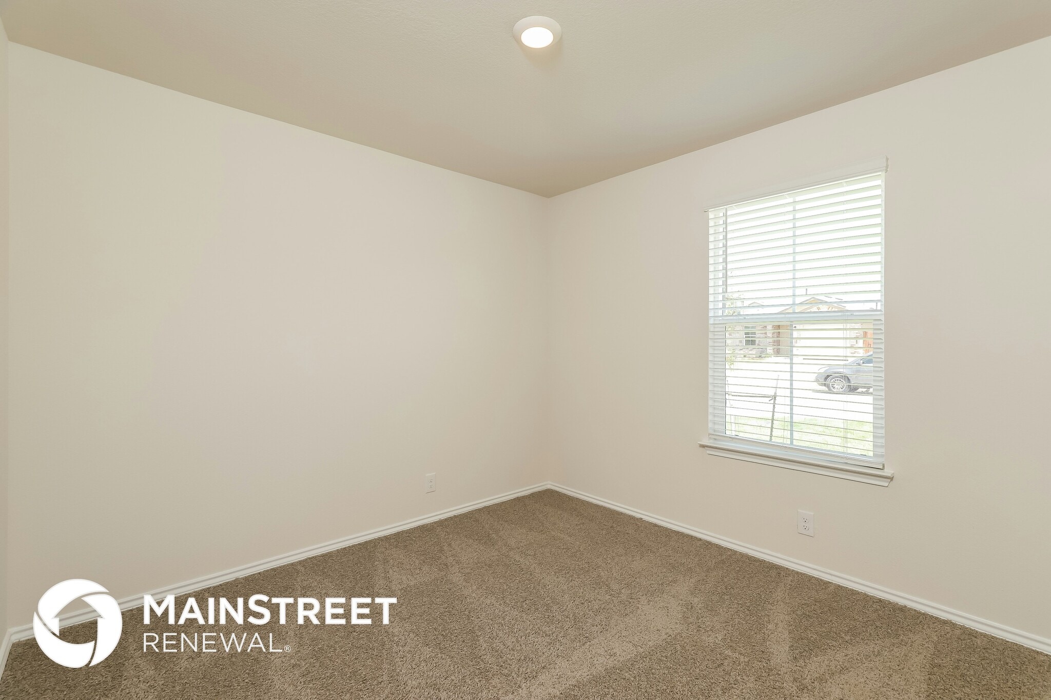 Building Photo - 6614 Legato Curv