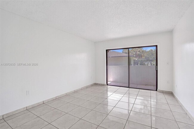 Building Photo - 5700 SW 127th Ave