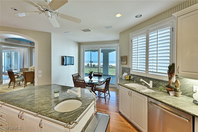 Building Photo - 235 Barefoot Beach Blvd