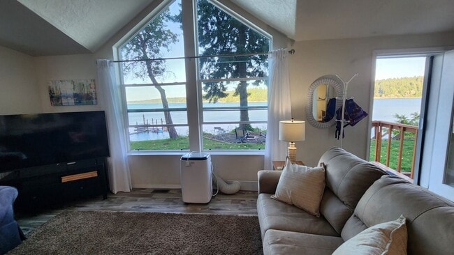 Building Photo - WATER FRONT HOME FULLY FURNISHED ALL INCLU...