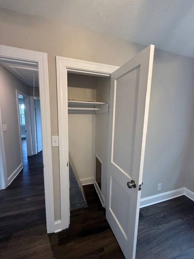 Building Photo - 4bd, 2 bath house