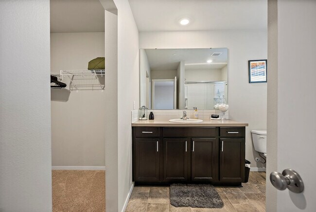 Building Photo - 10715 186th St Ct E