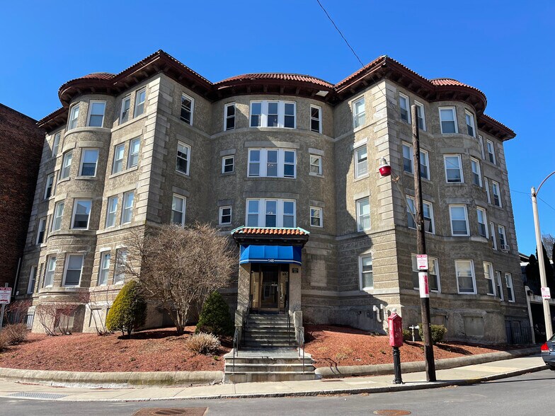 Building Photo - 146 Chiswick Rd