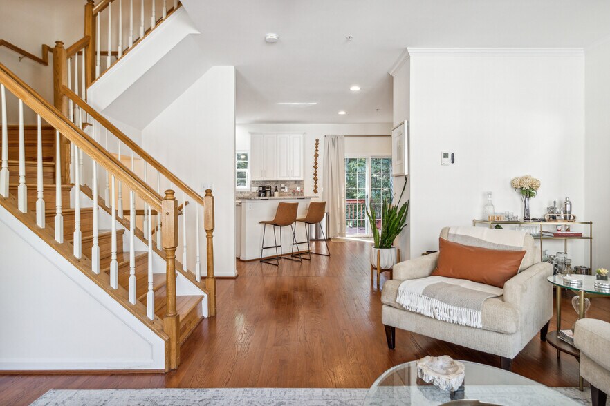 Building Photo - 607 Snow Goose Ln